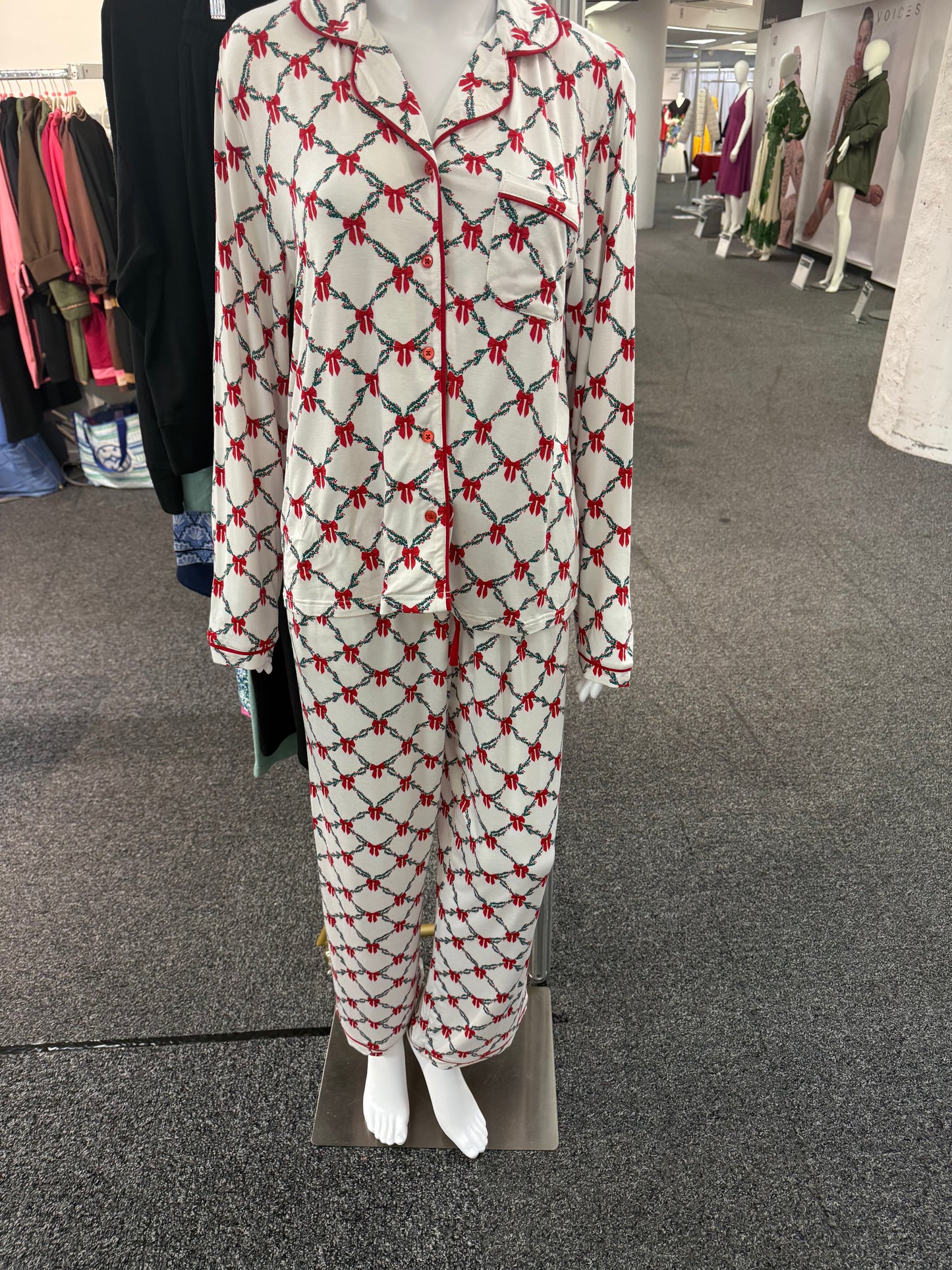 The Mary Square Christmas Wreath Pajama's