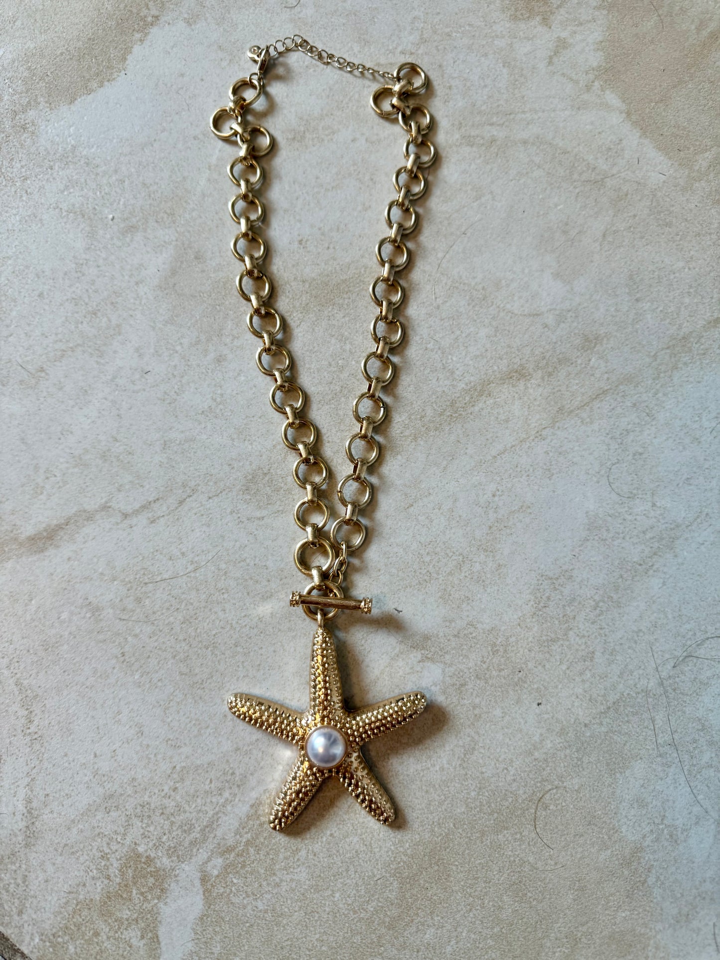 The Chunky Gold Starfish Necklace - Triple Charm Boutique