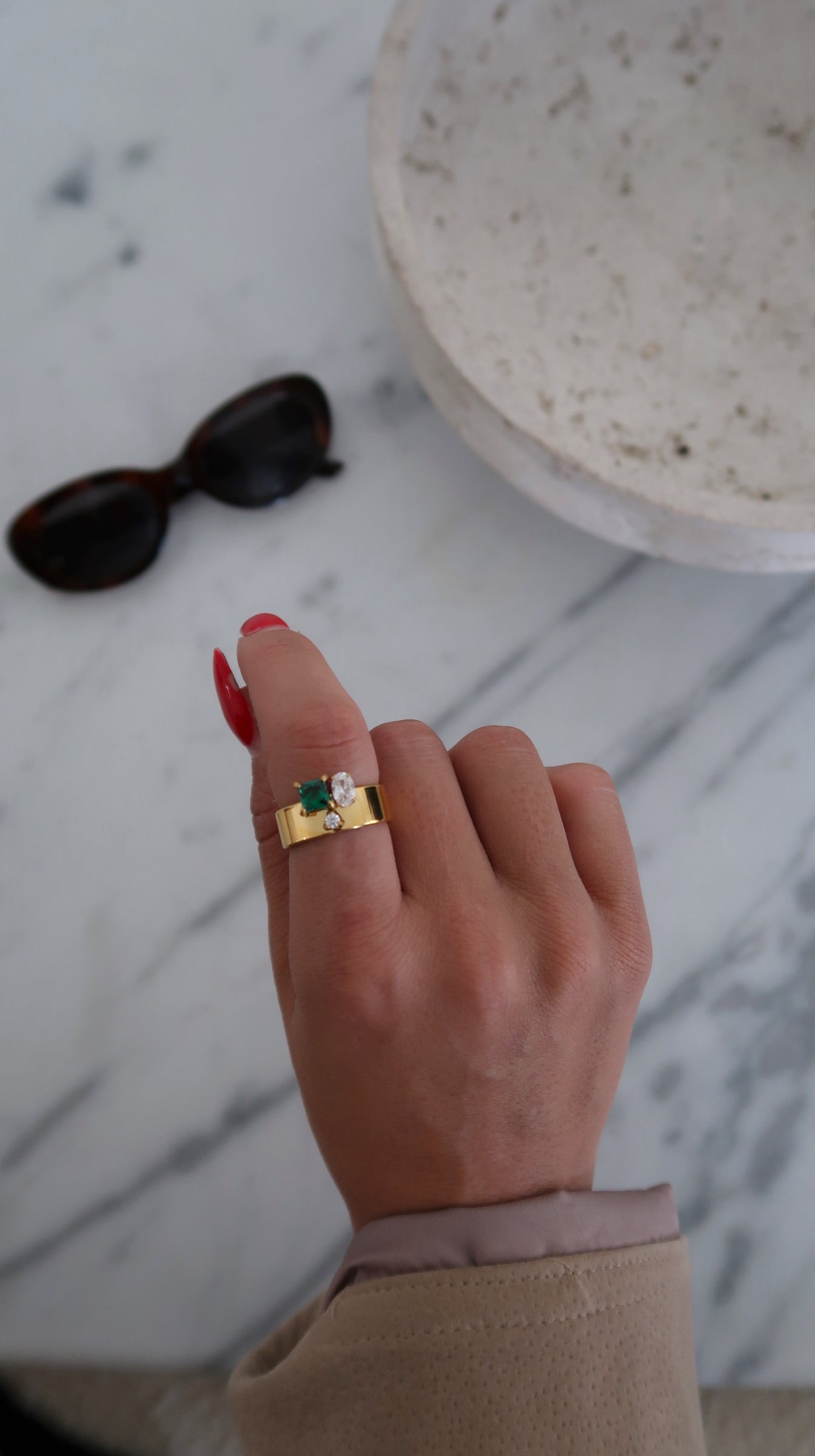 THE EMERALD RING - Triple Charm Boutique