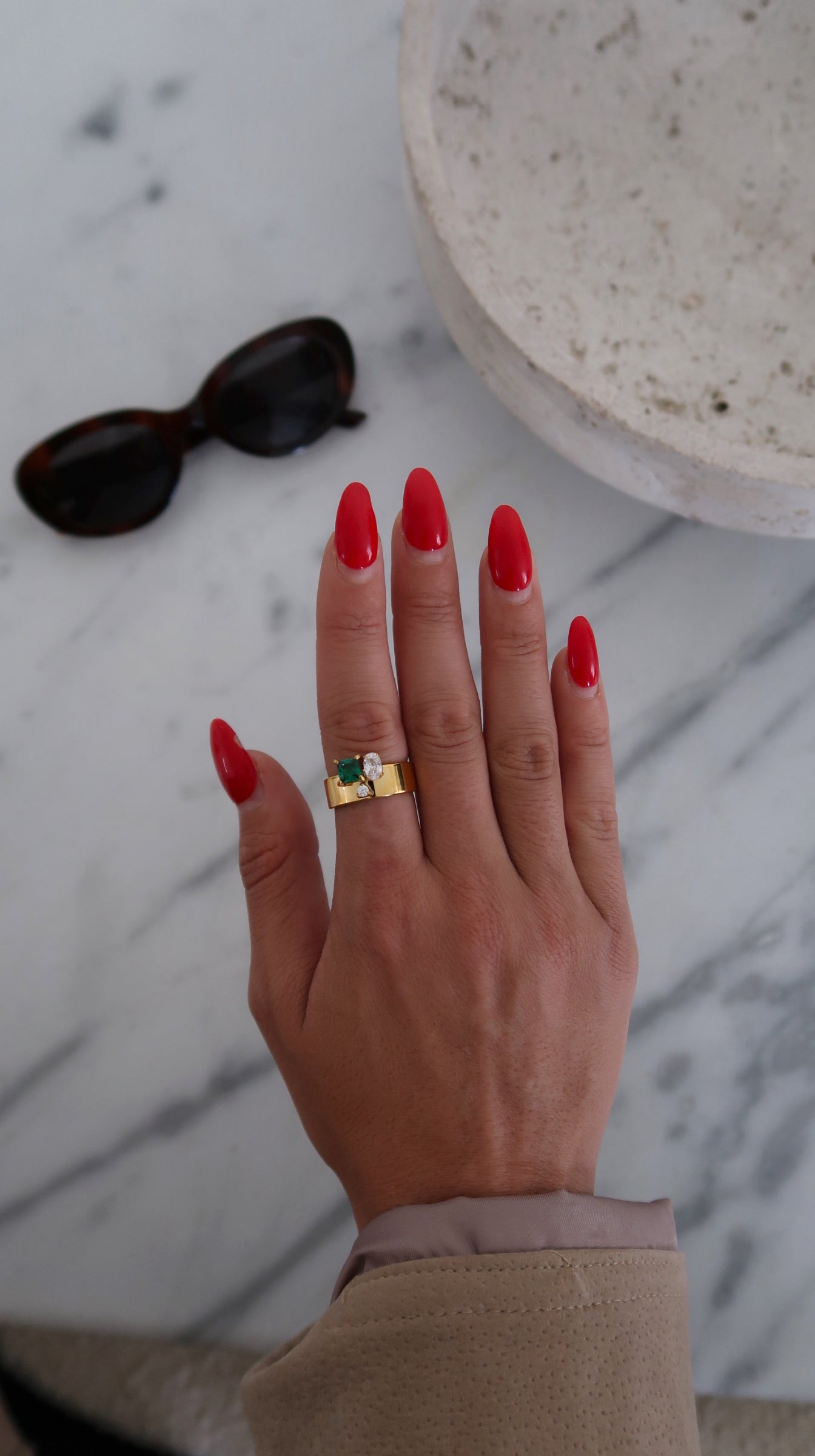 THE EMERALD RING - Triple Charm Boutique