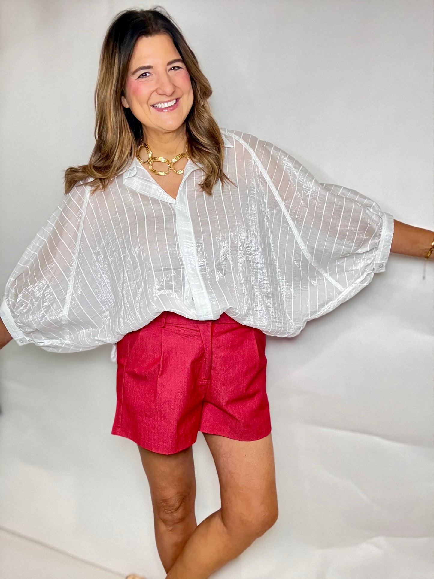 The Shiny White Blouse