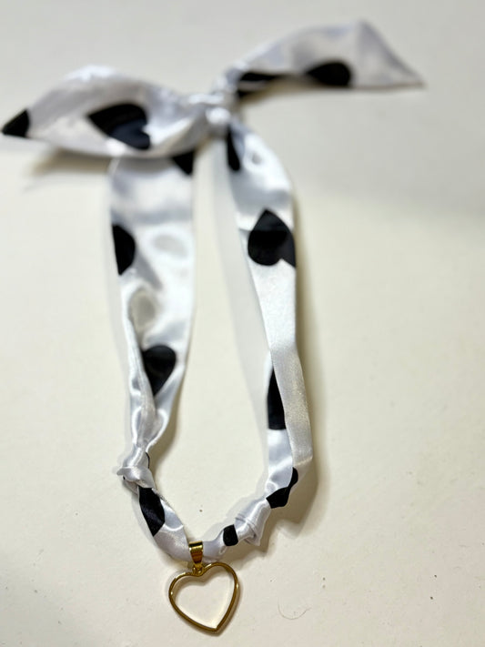 White & black heart scarf necklace
