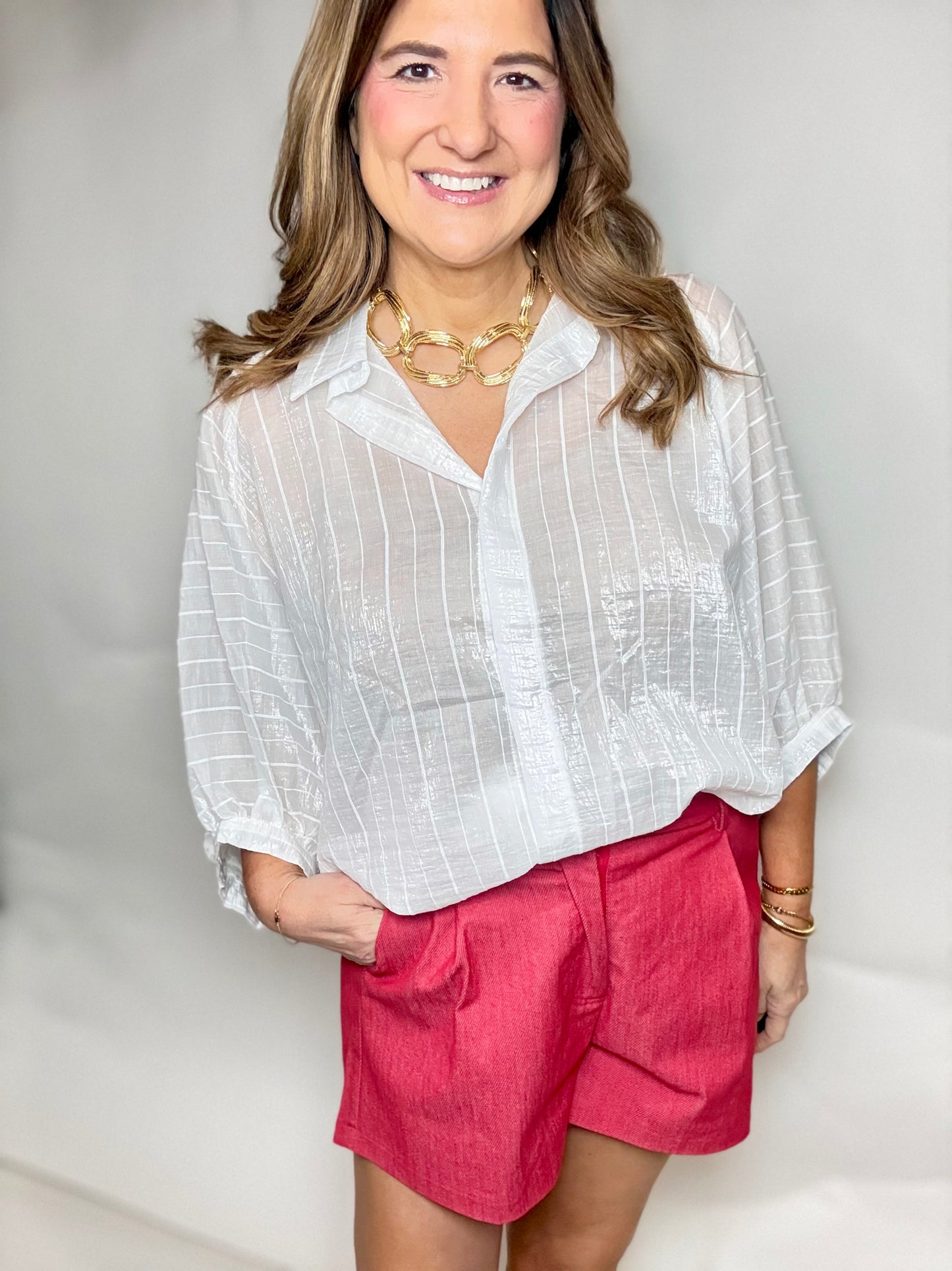 The Shiny White Blouse