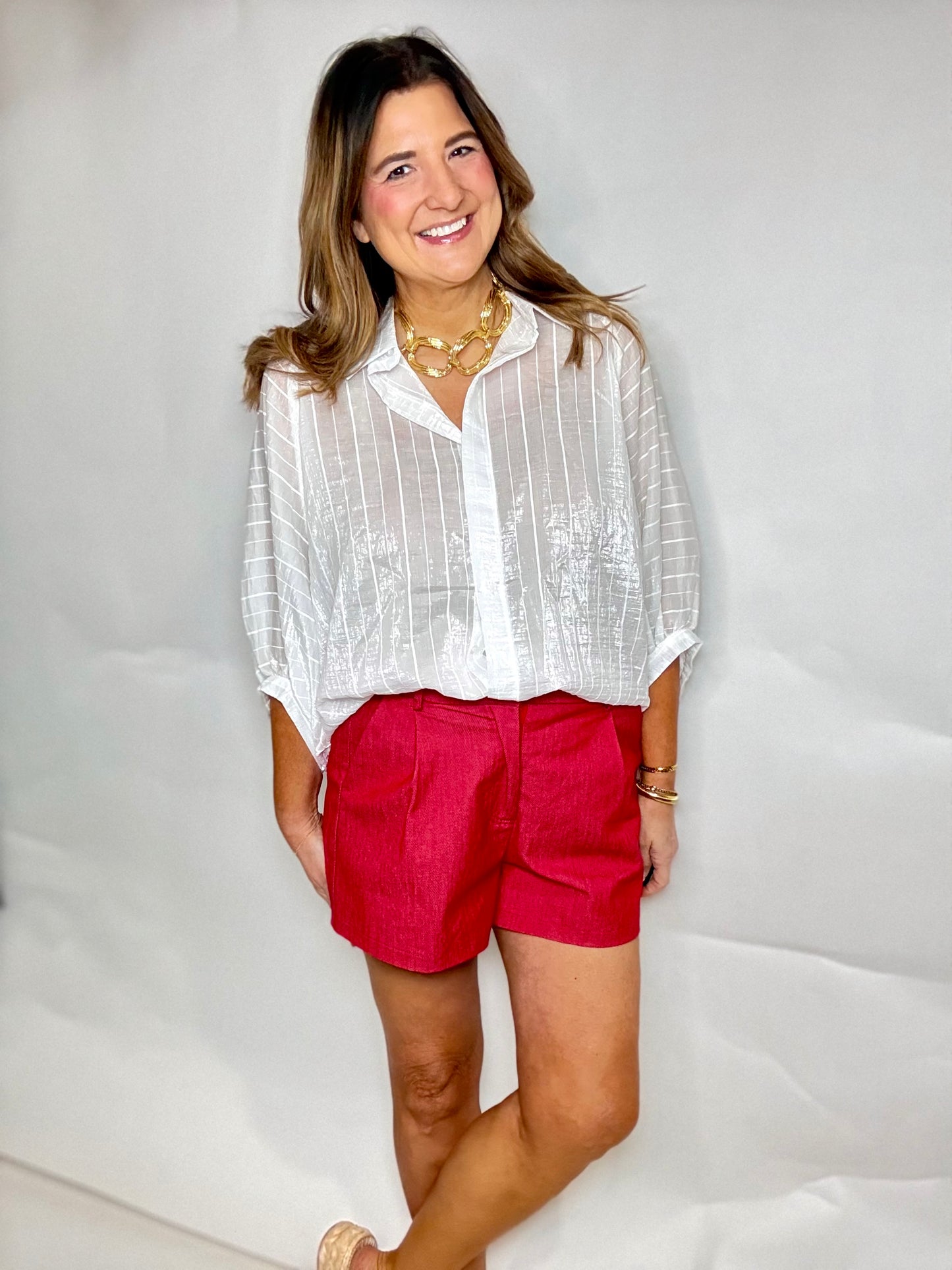 The Shiny White Blouse