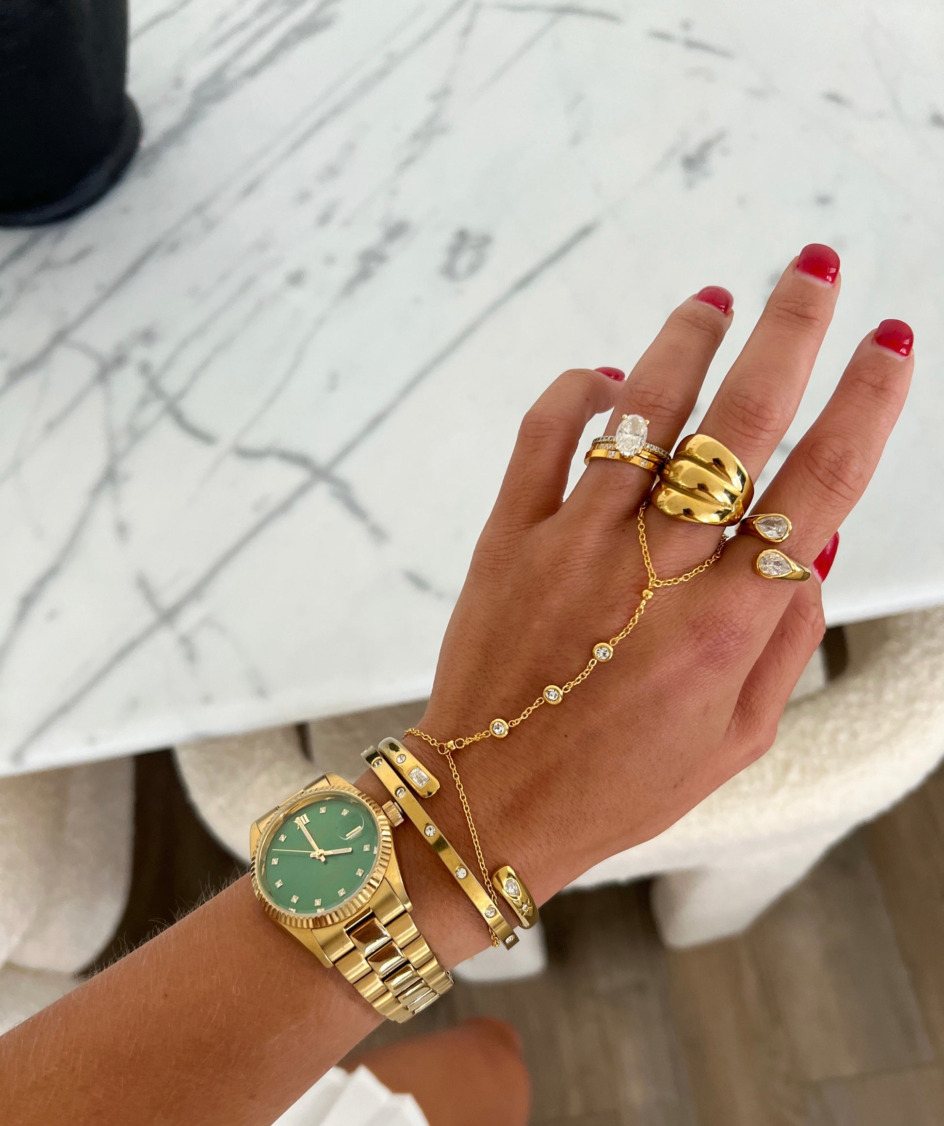 LUXE HAND CHAIN - Triple Charm Boutique