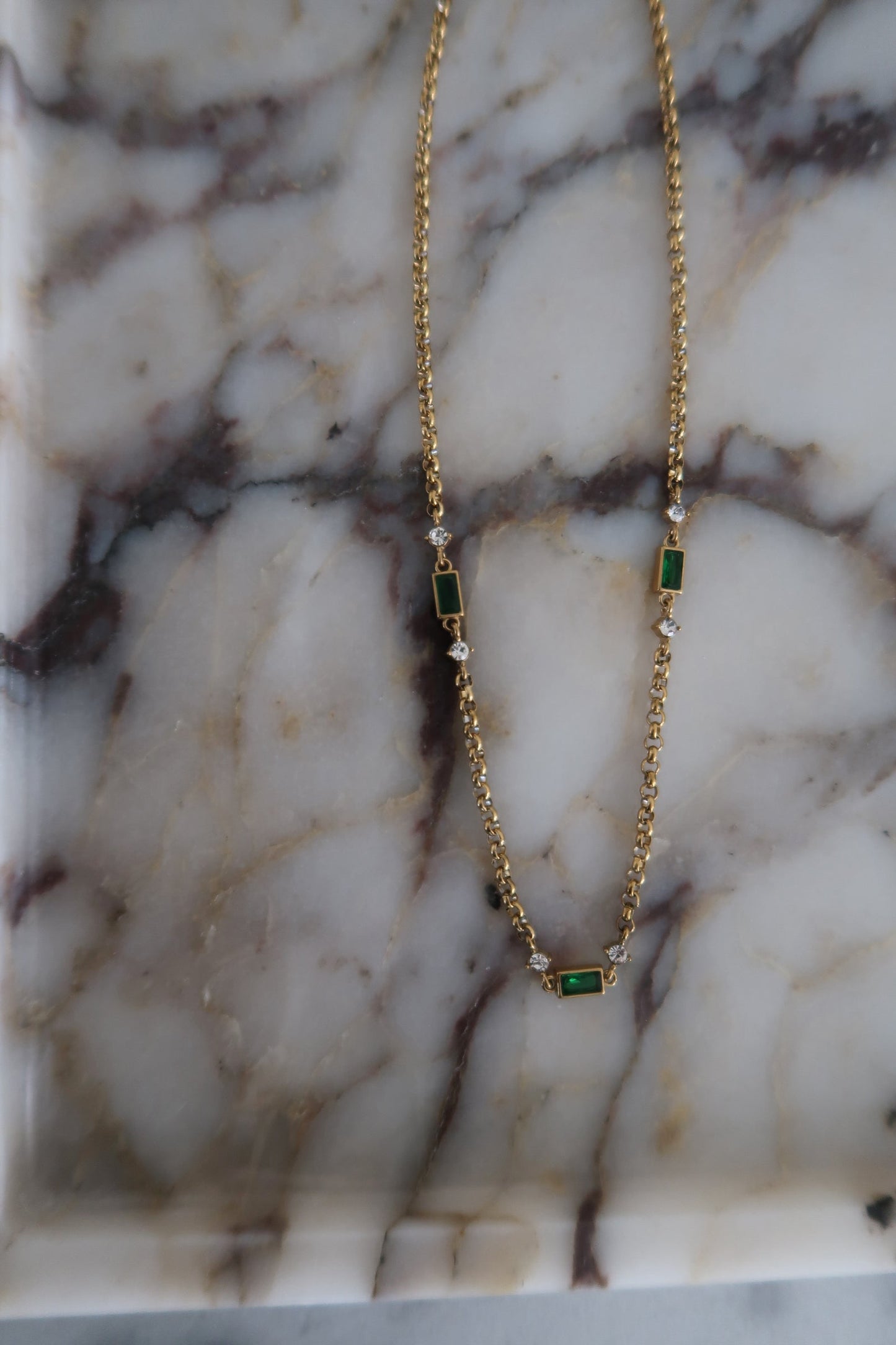 CARLY NECKLACE - Triple Charm Boutique