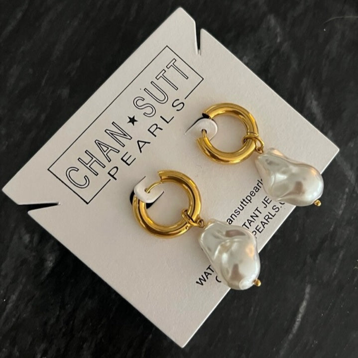 MISTY EARRINGS - Triple Charm Boutique