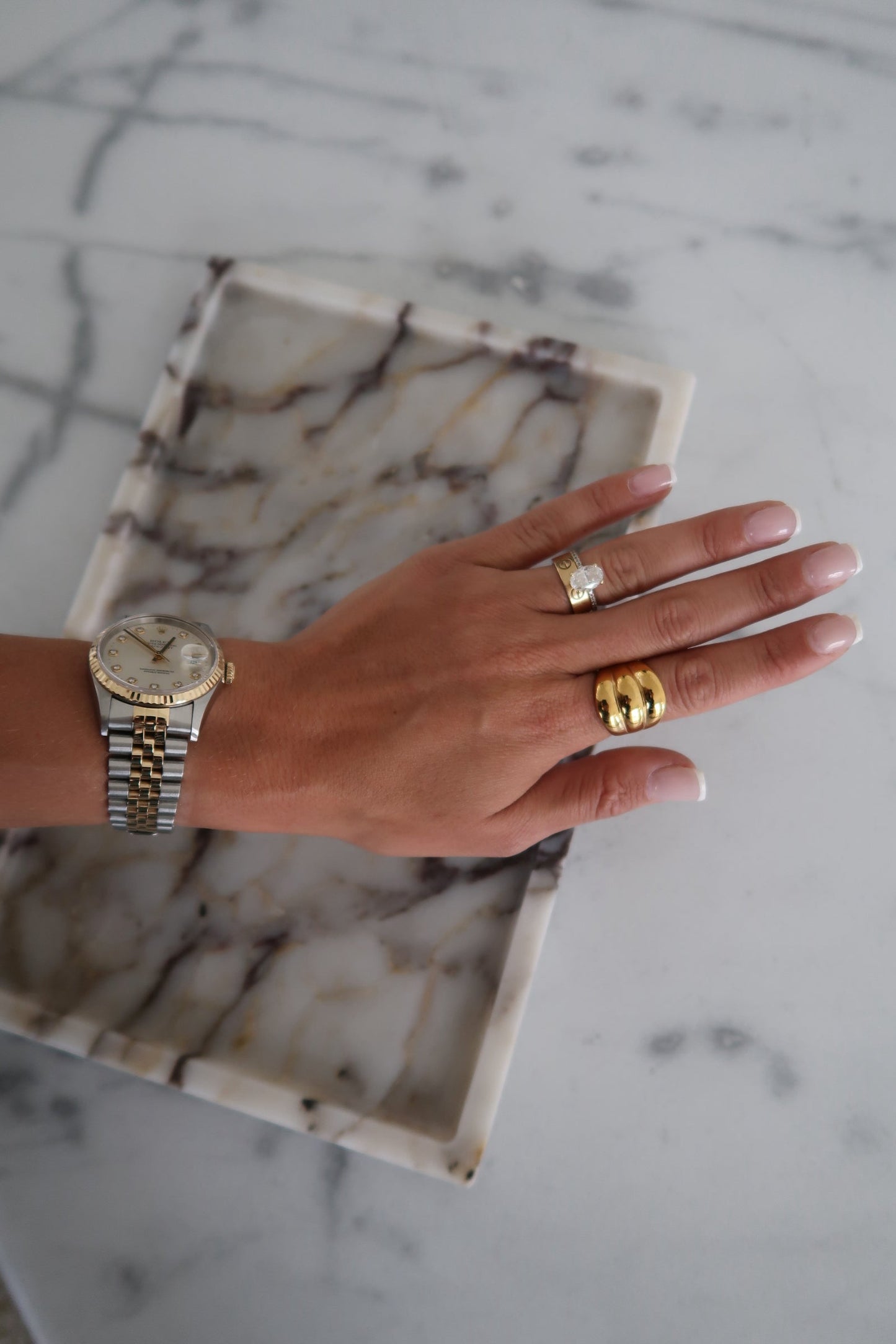 LARGE GOLD SHELL RING - Triple Charm Boutique