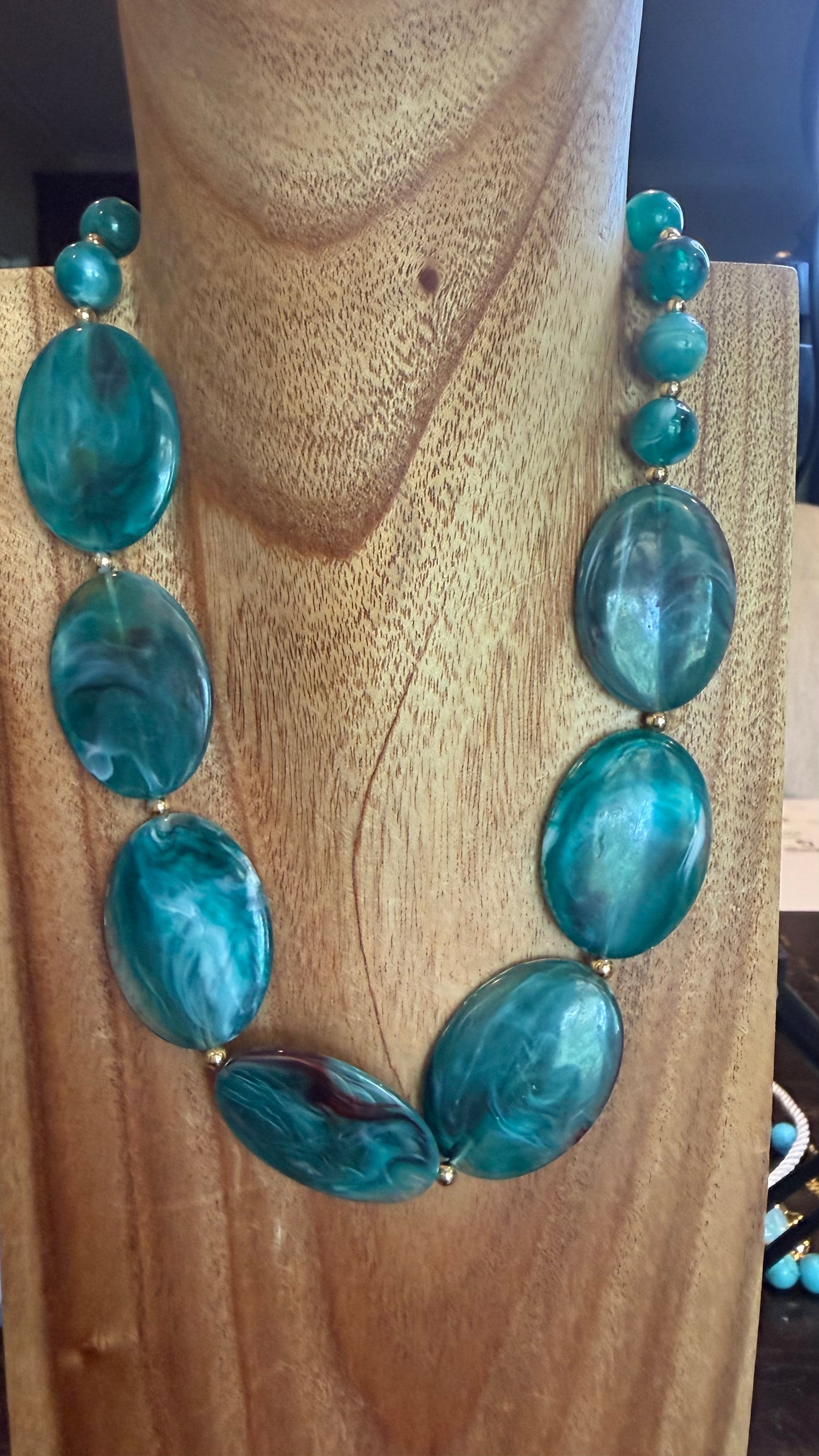 The Jade Color Necklace