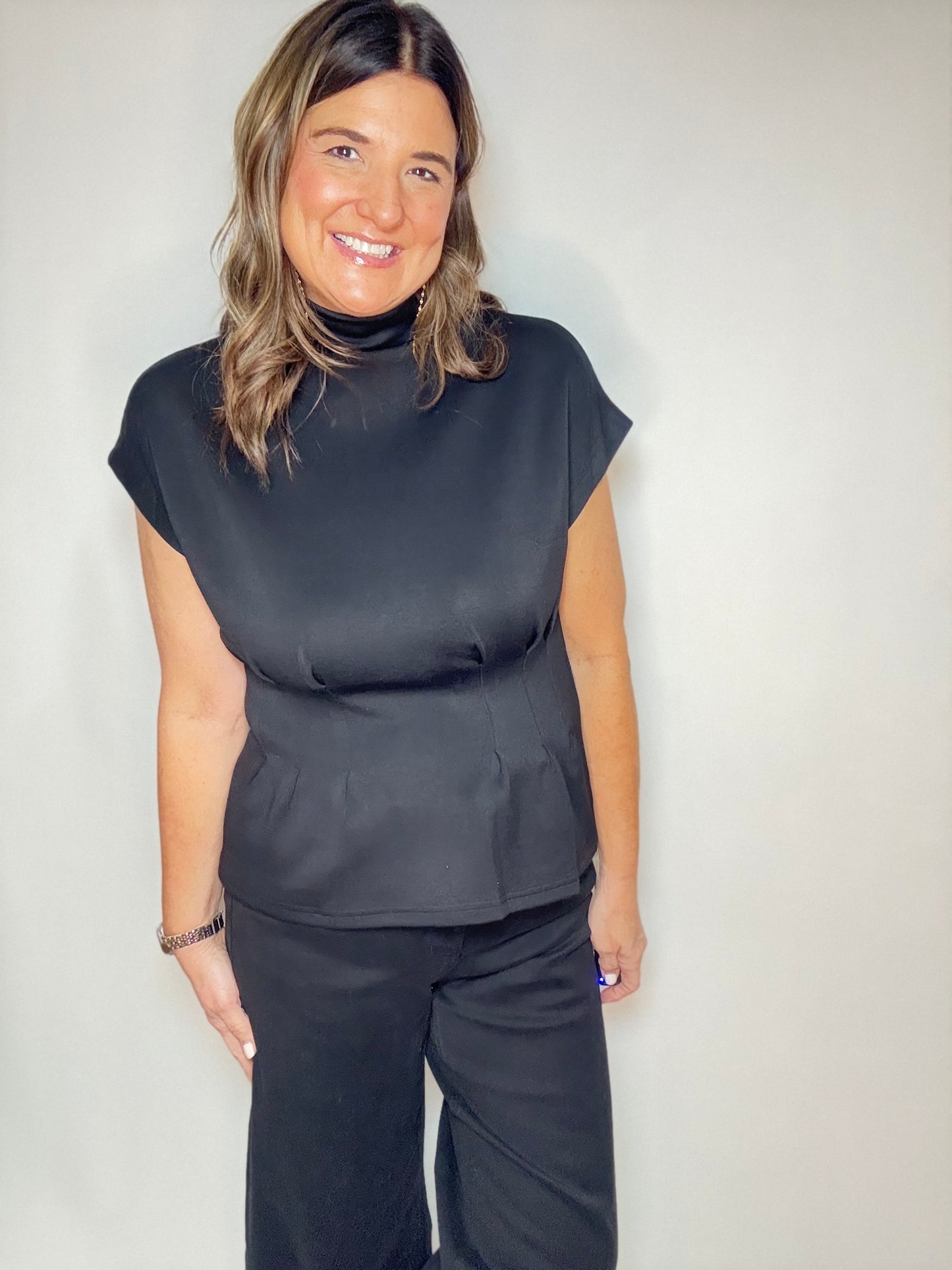 Black Fitted Sleeveless Top