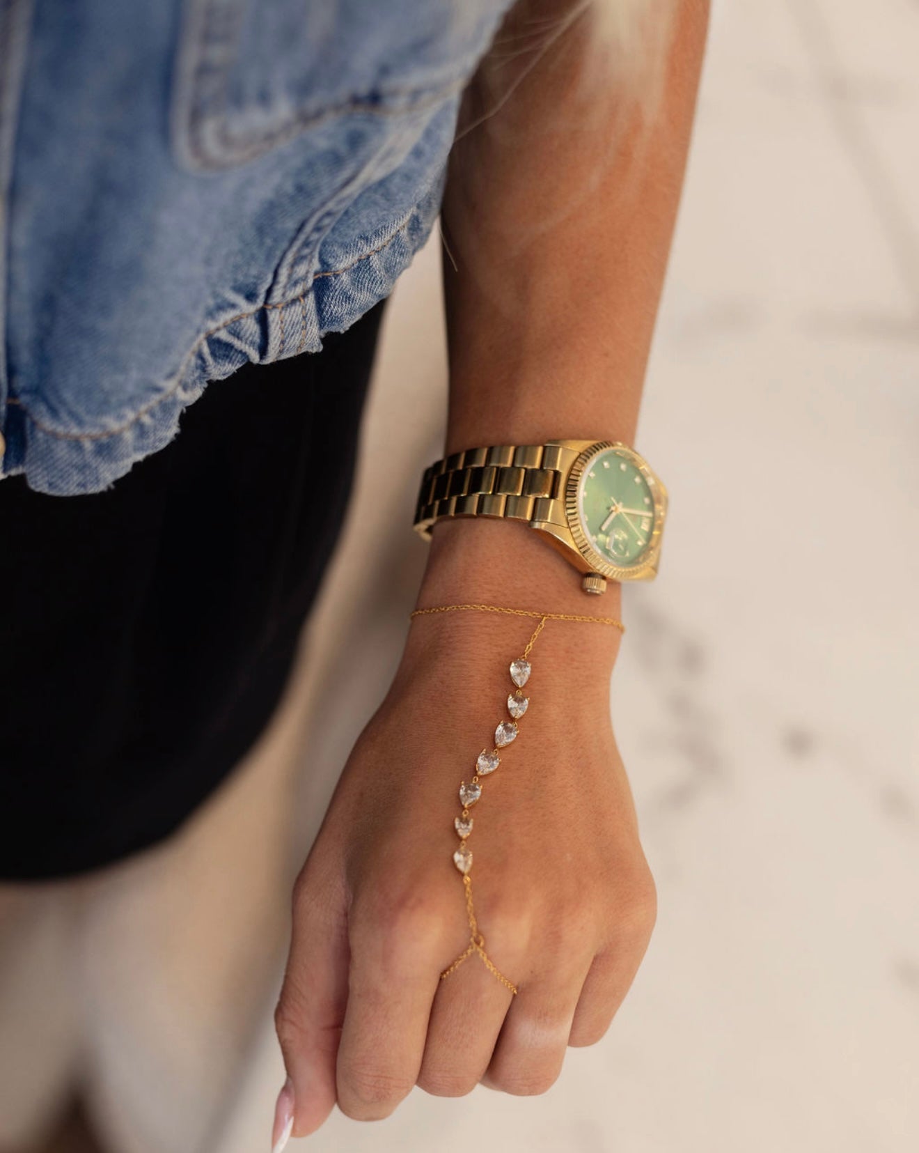 BLING HAND CHAIN