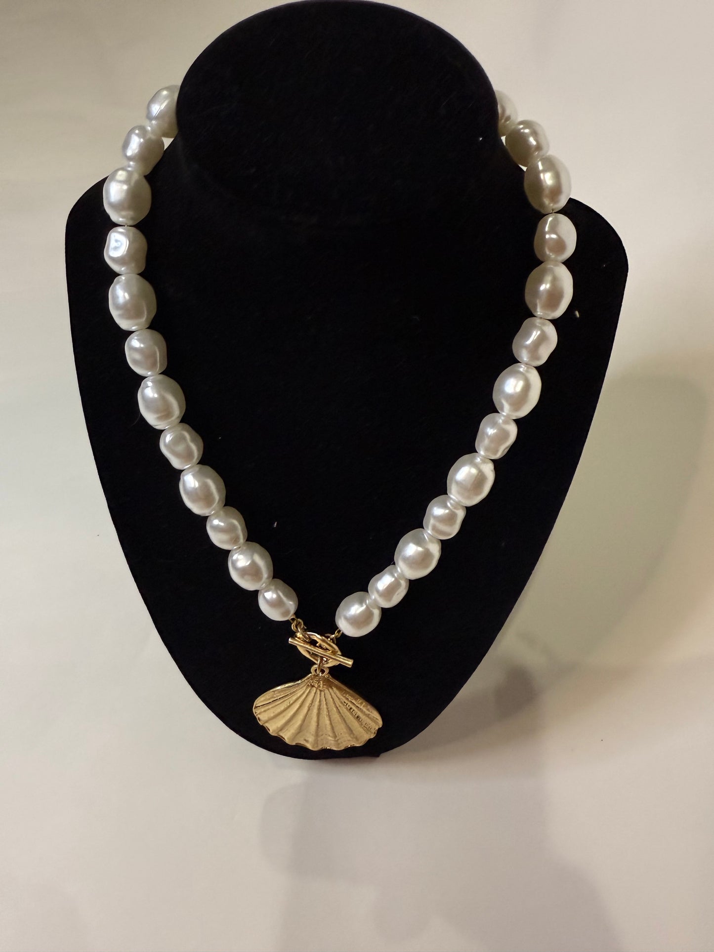 Pearl Shell Necklace