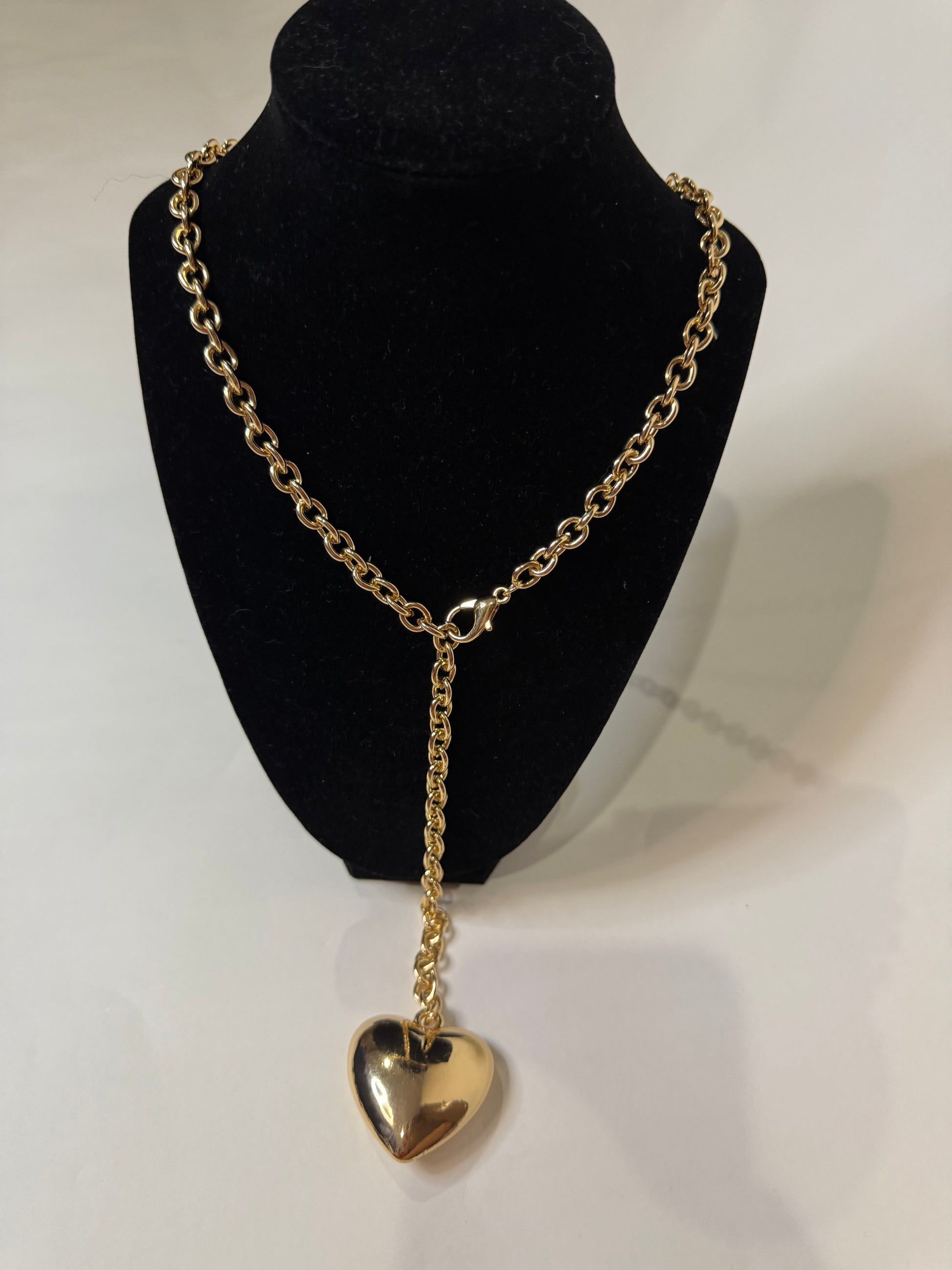 Chunky Gold Heart Chain Necklace - Triple Charm Boutique