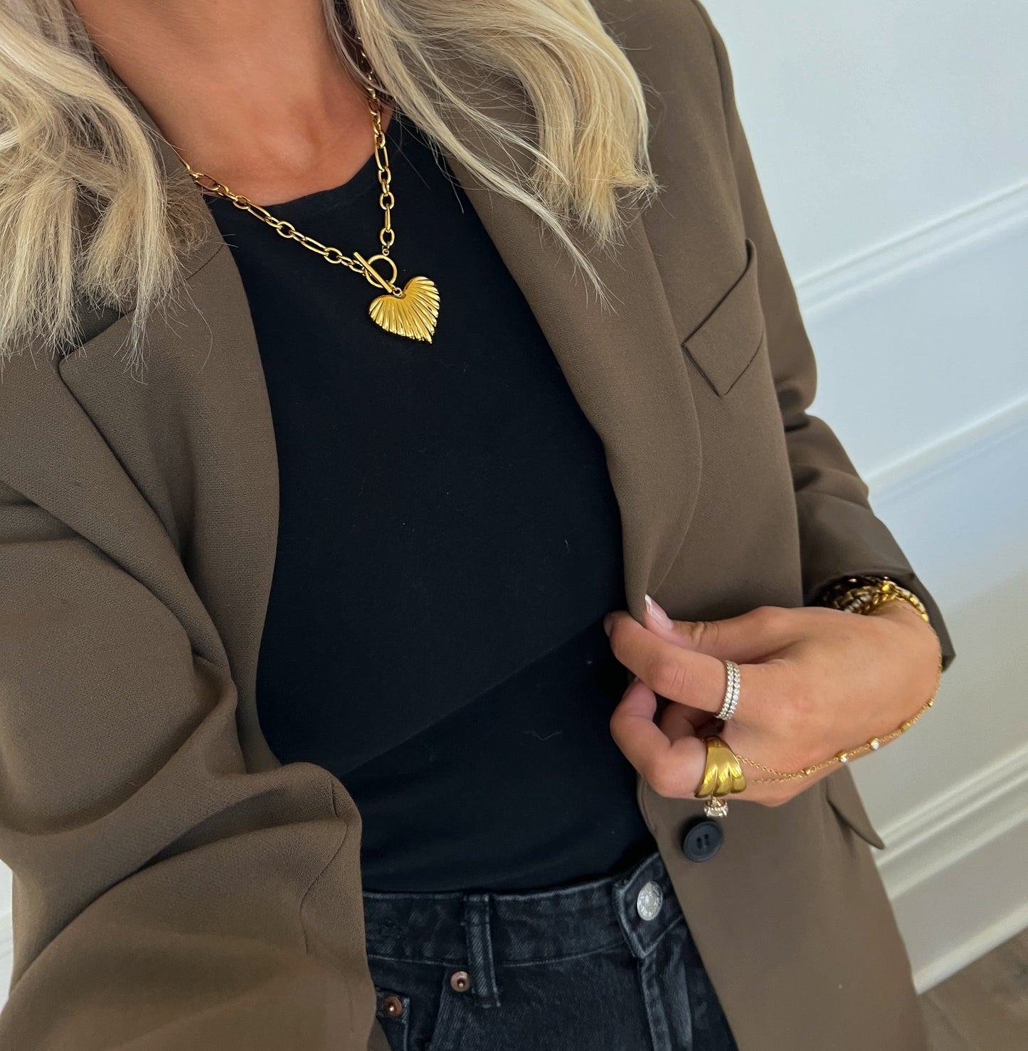 LUNA NECKLACE - Triple Charm Boutique