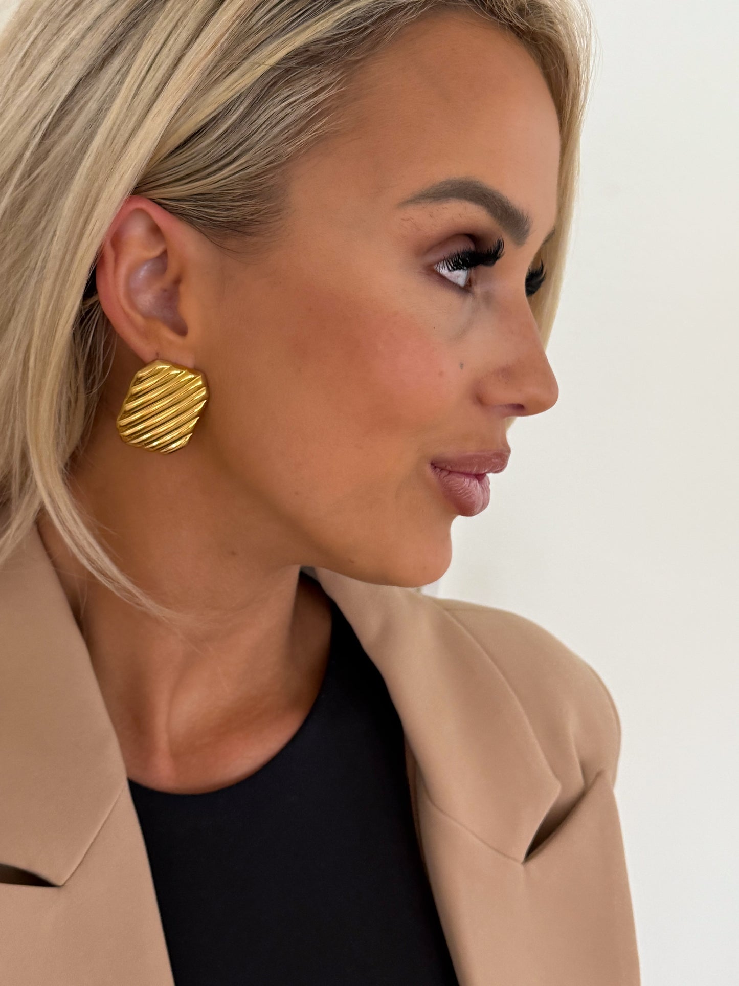 MEGAN EARRINGS - Triple Charm Boutique