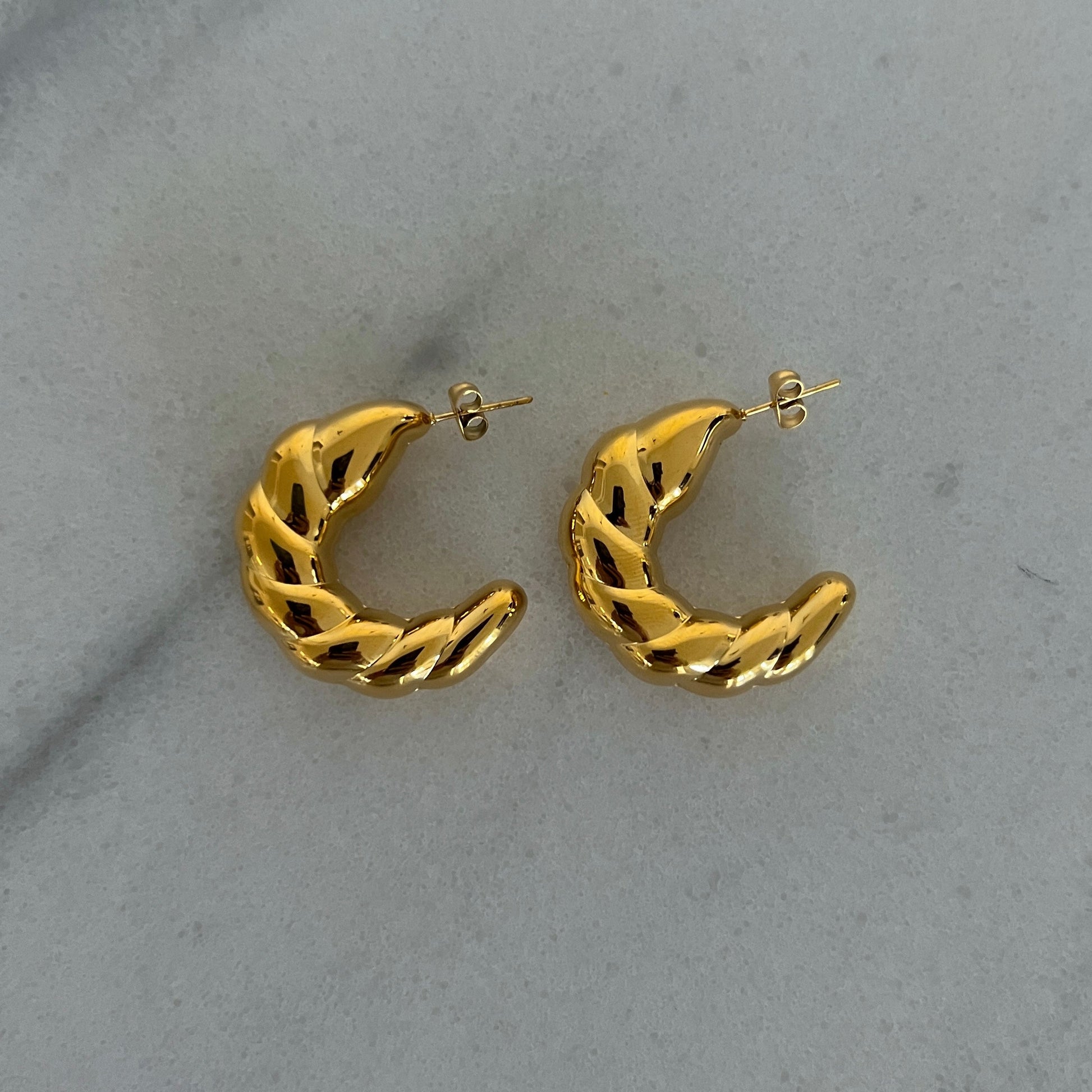 AMELIA HOOPS - Triple Charm Boutique