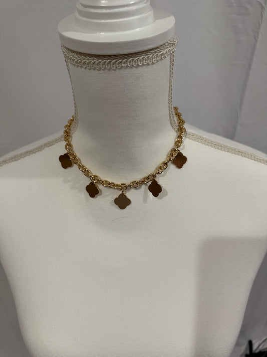 Gold Clover Necklace - Triple Charm Boutique
