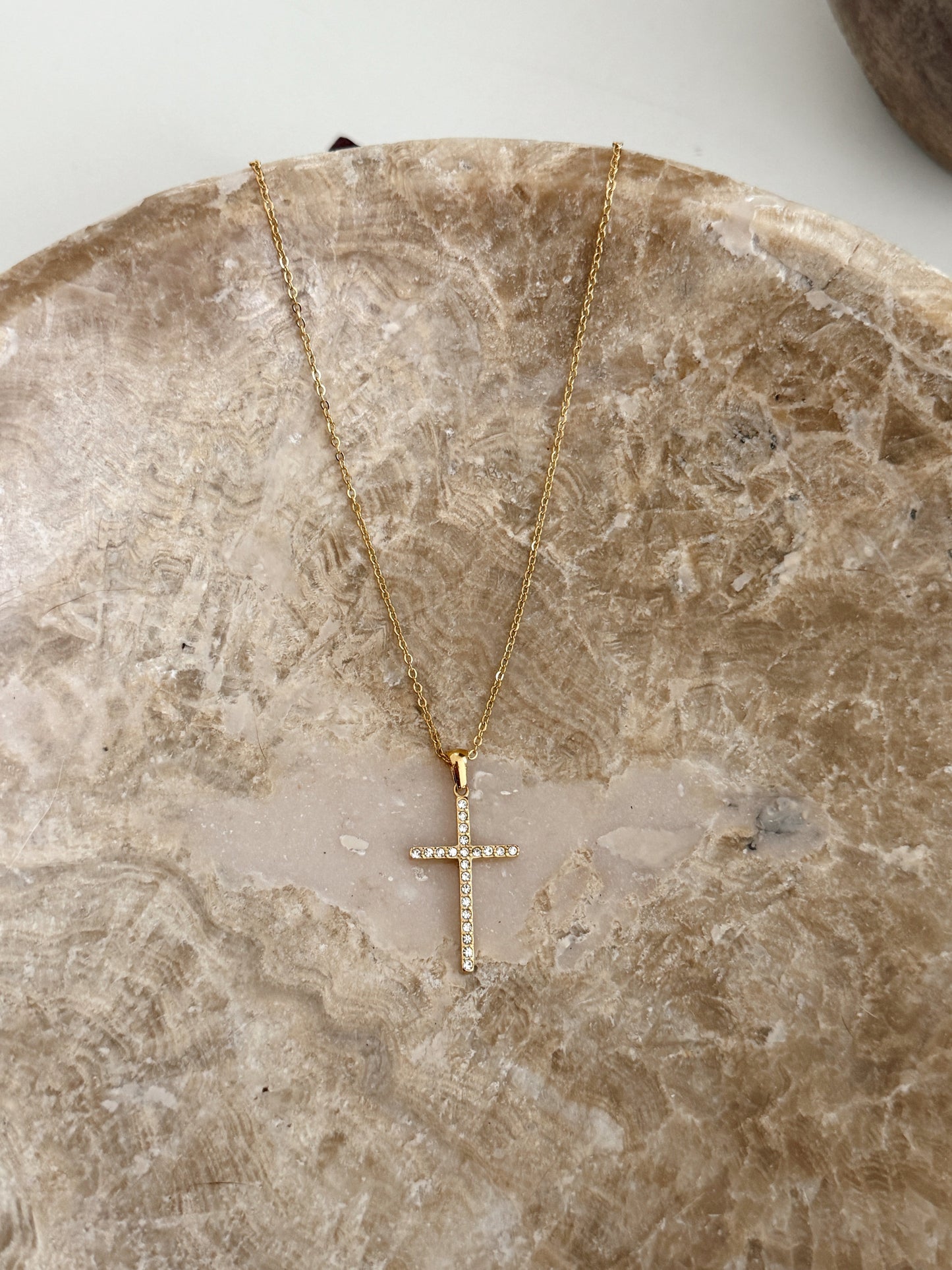 THE MADI NECKLACE - Triple Charm Boutique