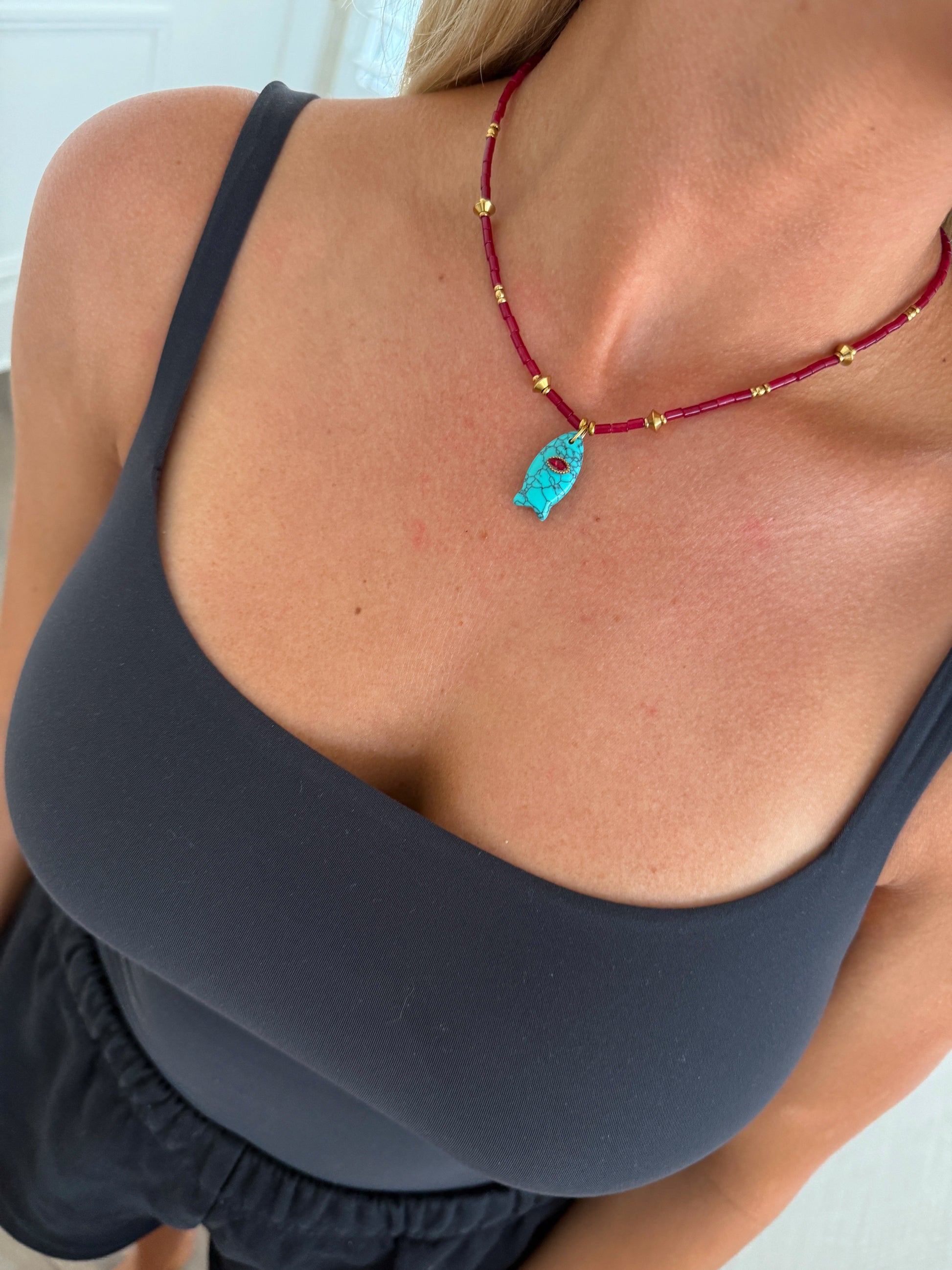 SLOANE NECKLACE - BLUE FISH - Triple Charm Boutique