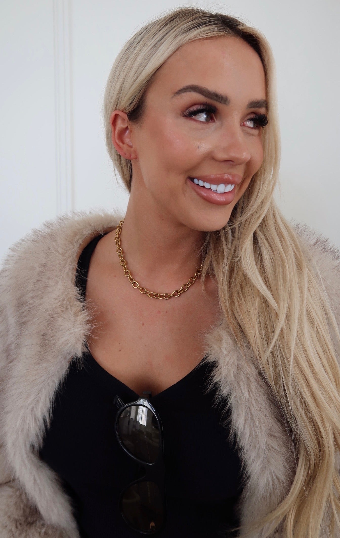 BETH NECKLACE - Triple Charm Boutique