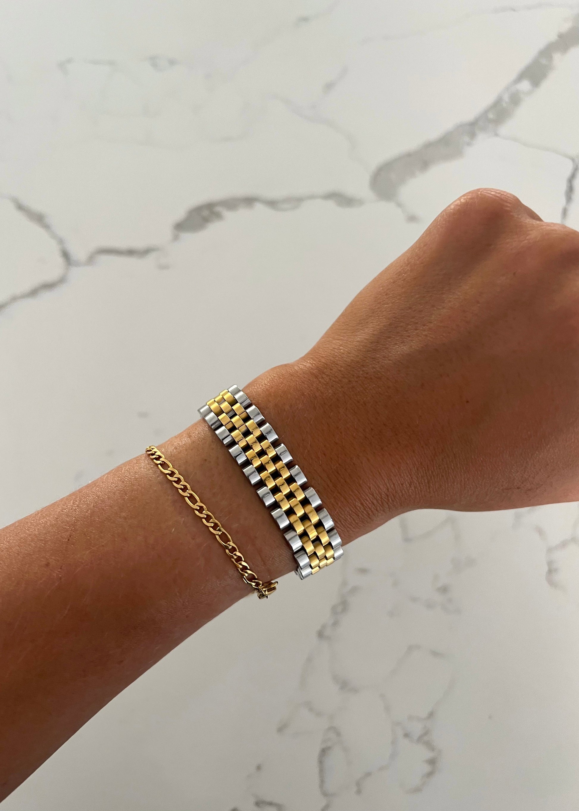 THICK TWO TONED BRACELET - Triple Charm Boutique